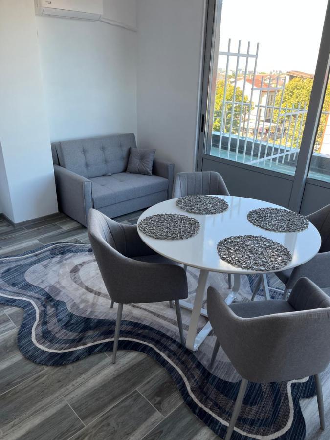 Ari Apartment Bulevardul Mamaia Констанца Экстерьер фото