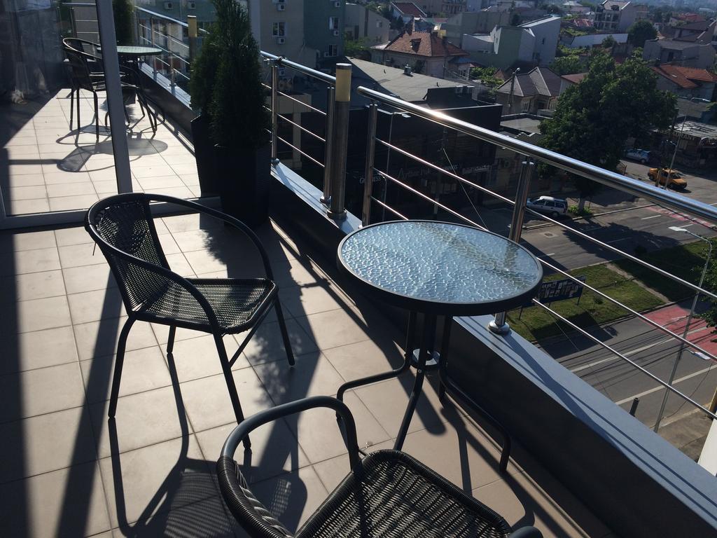 Ari Apartment Bulevardul Mamaia Констанца Экстерьер фото